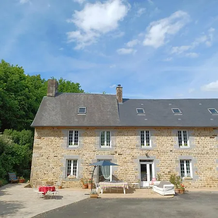 Maison En Pierres Hébergement de vacances Le Parc